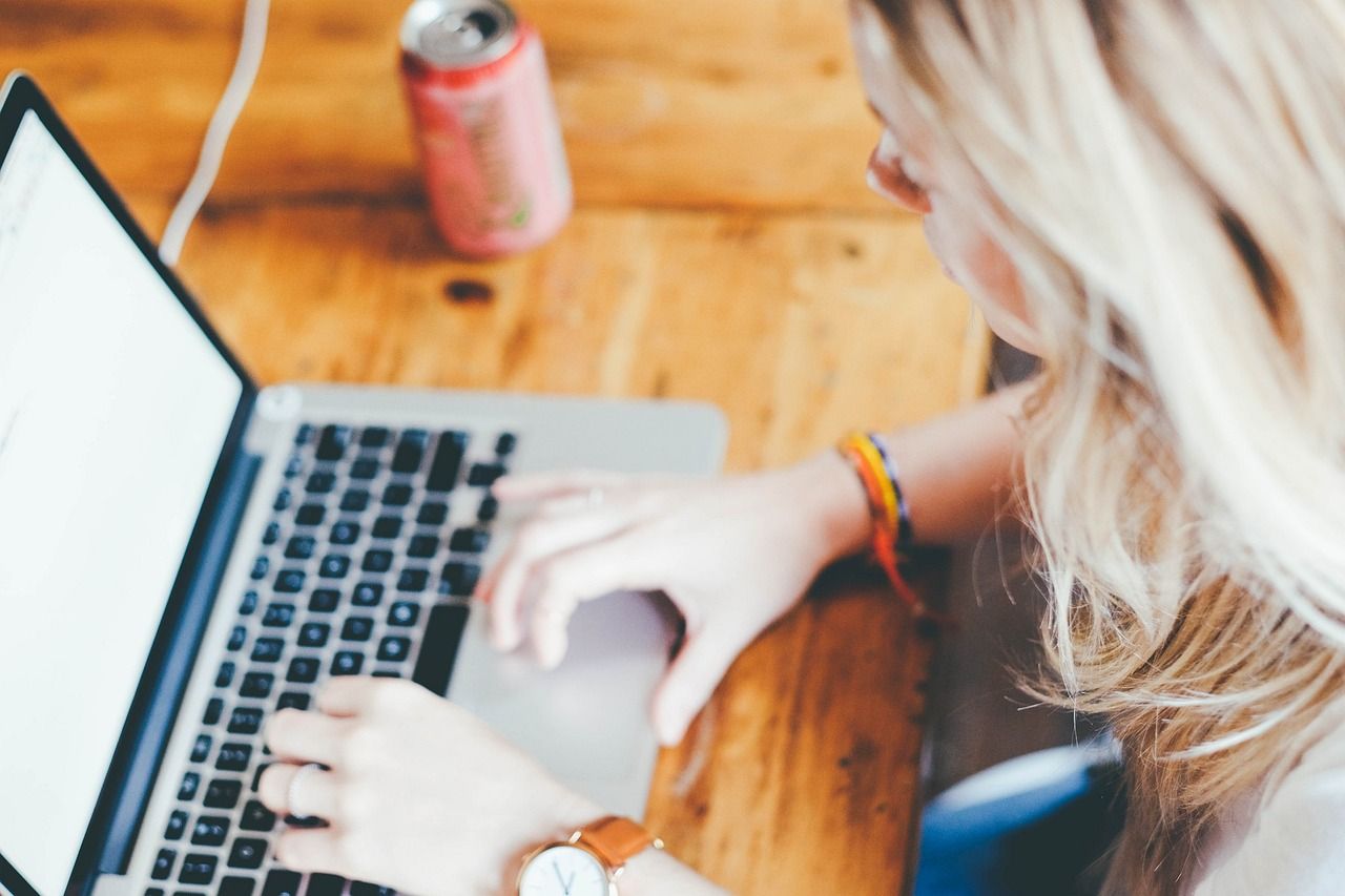 entdecken sie tipps und inspirationen für ein gesundes home office: von ergonomischen arbeitsplätzen bis zu ausgewogener ernährung – so steigern sie wohlbefinden und produktivität zu hause.