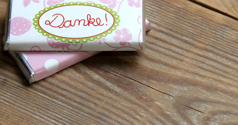 Danke-Kurzformen im Vergleich